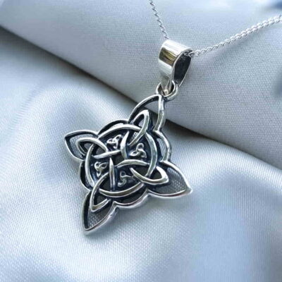 Celtic Witches Knot Pendant